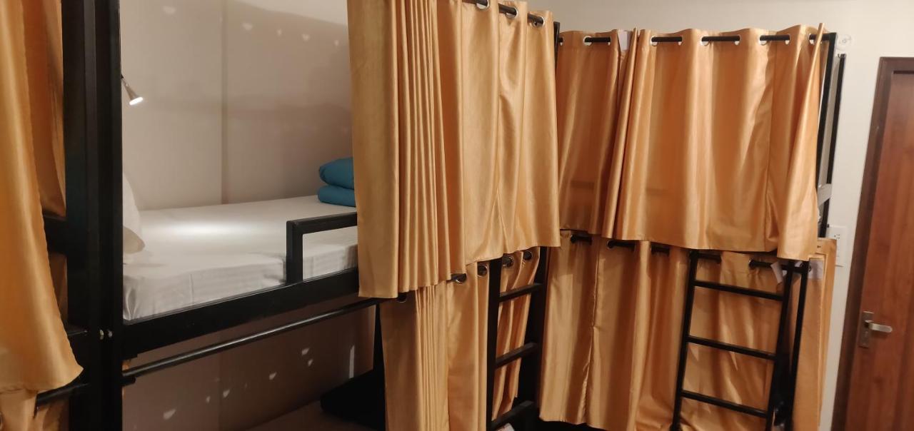 Joey'S Hostel Rishīkesh Eksteriør bilde