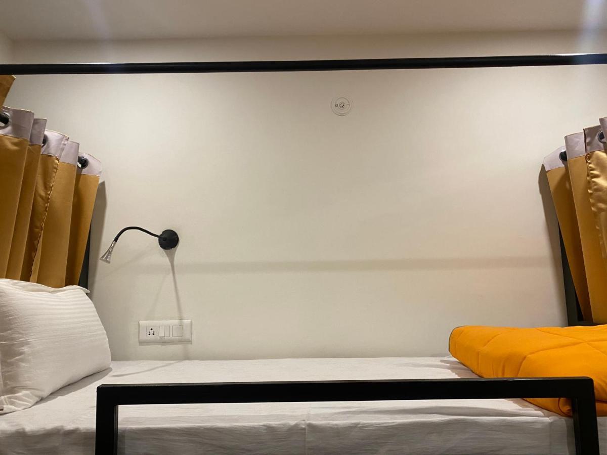 Joey'S Hostel Rishīkesh Eksteriør bilde